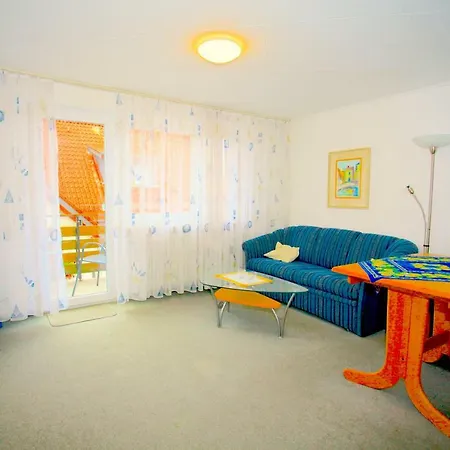 Immenstaad: Zum See! Appartement *